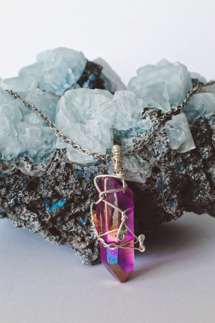 Wire wrapped Jewelry - s  o  l  i  s  t  i  a  l
