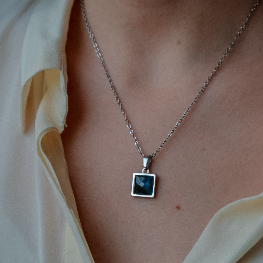 VARG Blue Labradorite Square Necklace Silver