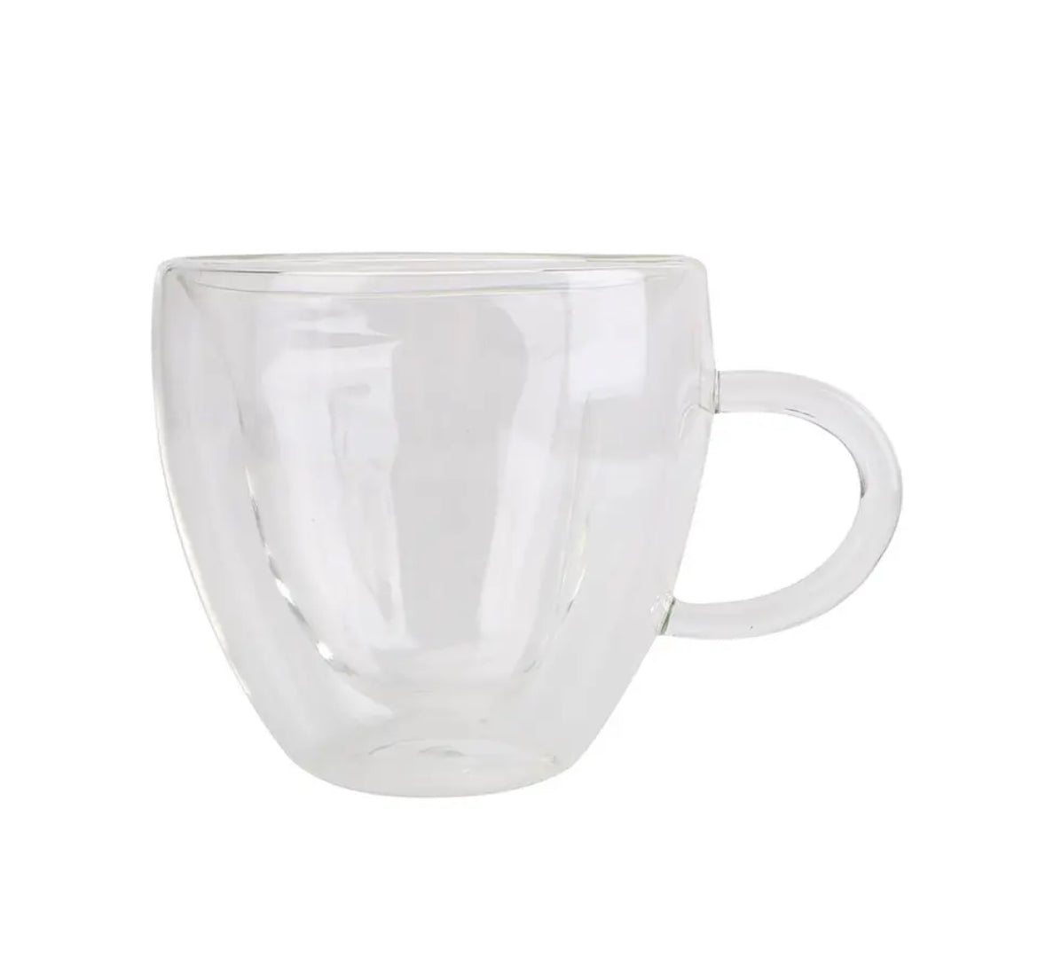 Tasse en verre transparent en forme de cœur