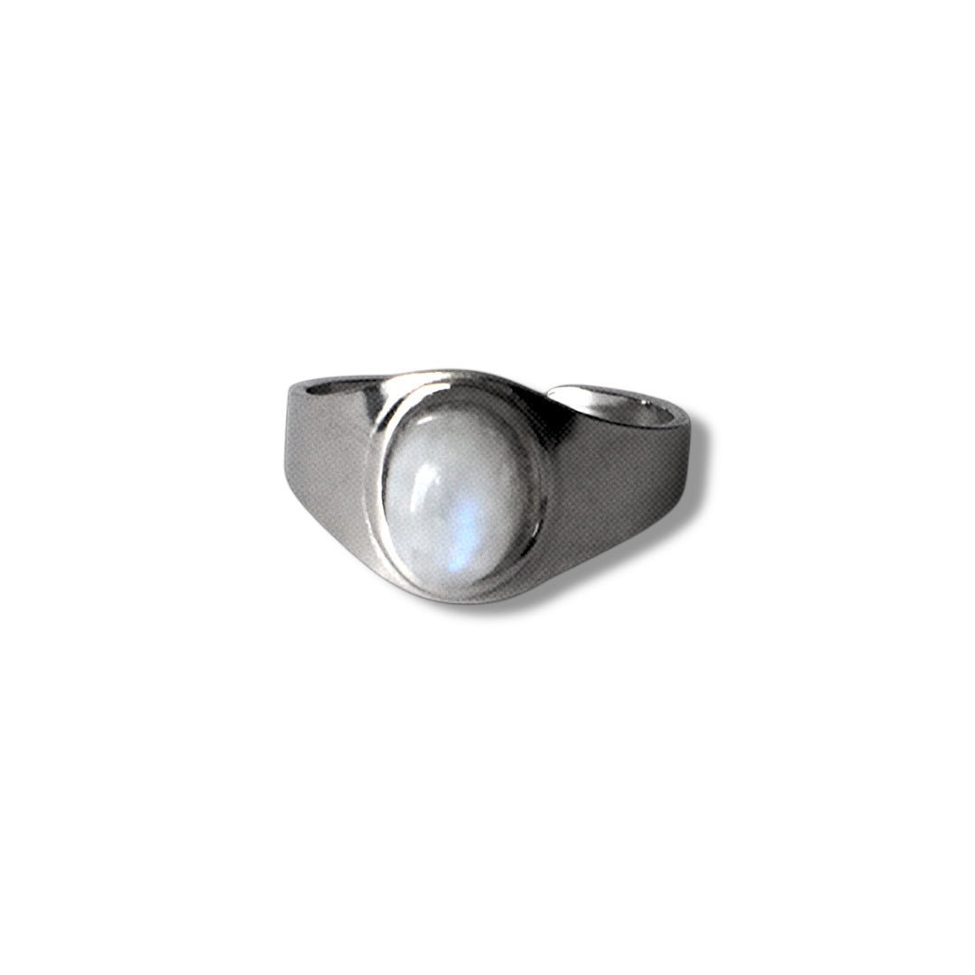 Bague SELENE en argent avec pierre de lune arc-en-ciel