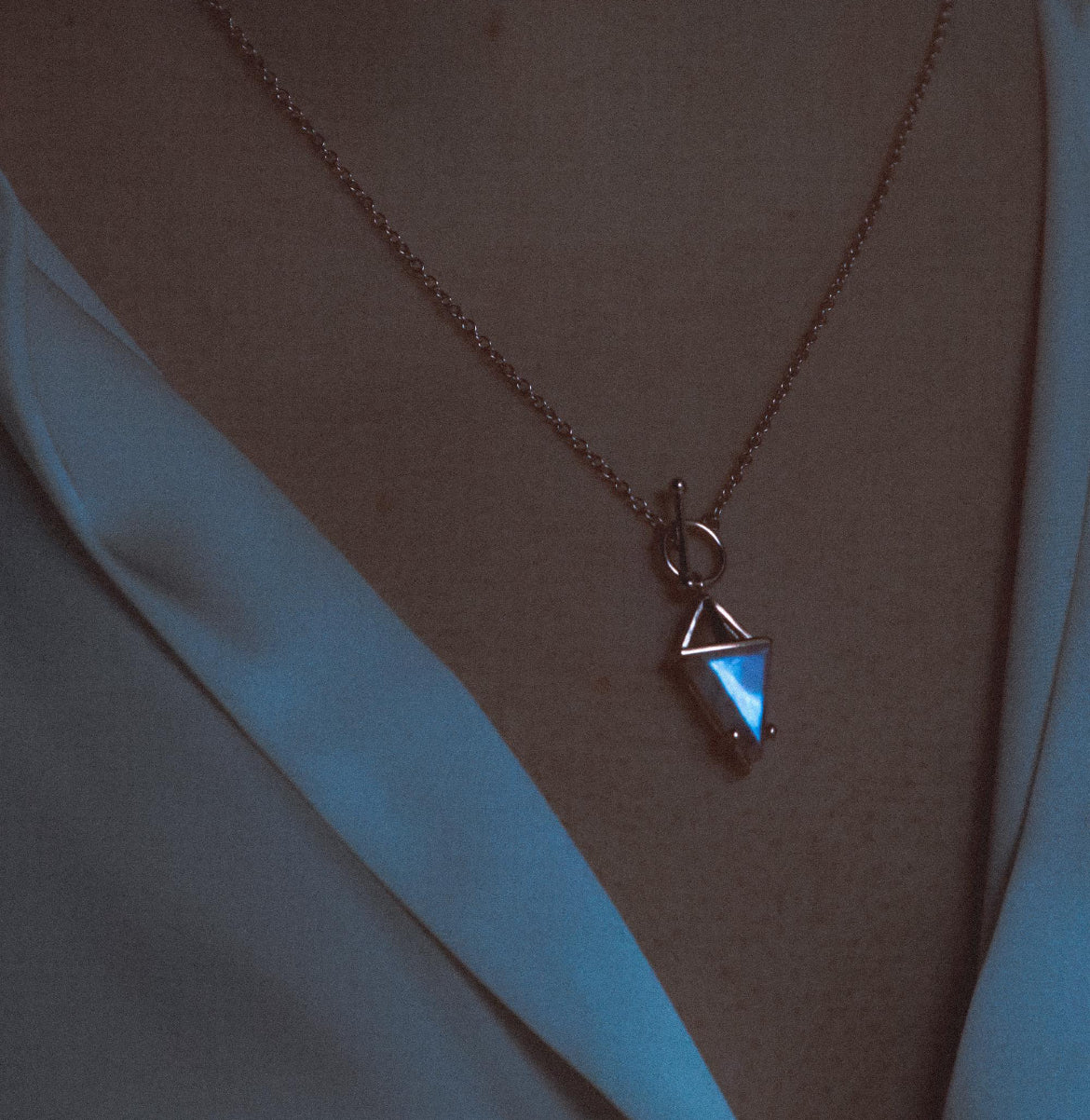 KALI Moonstone Pencil T Lock Necklace Rose Gold 925 Silver