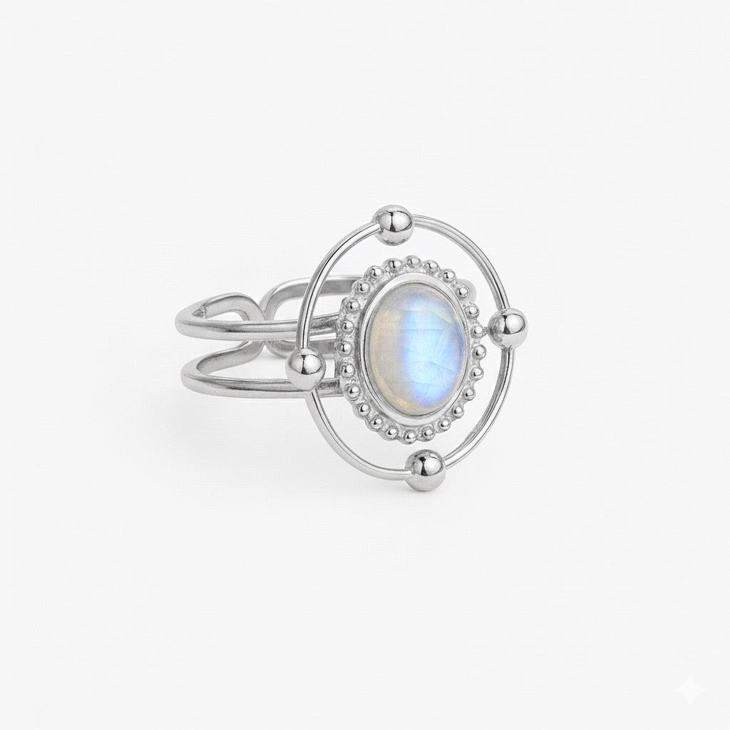SURYA Rainbow Moonstone Ring Silver