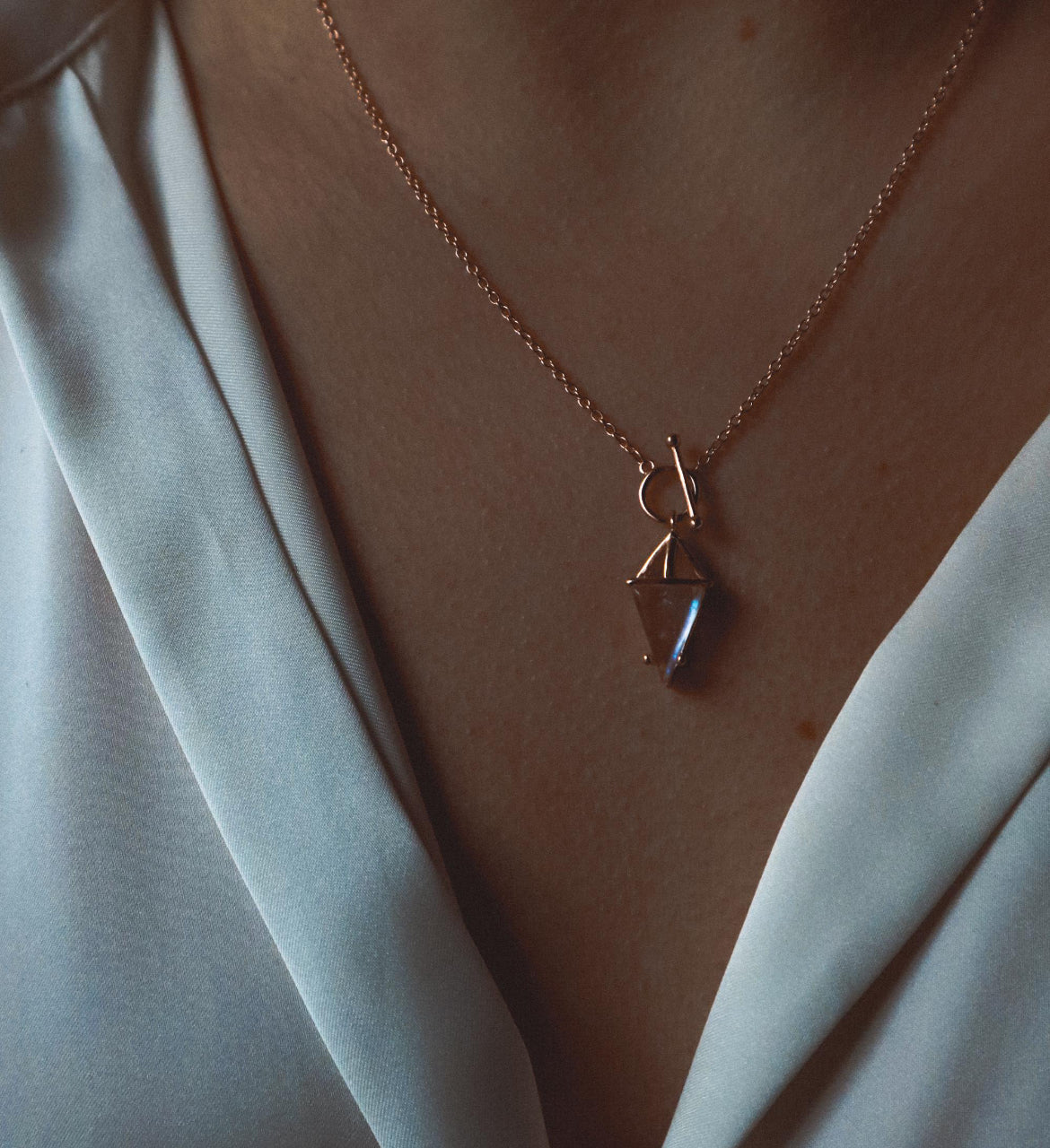 KALI Moonstone Pencil T Lock Necklace Rose Gold 925 Silver