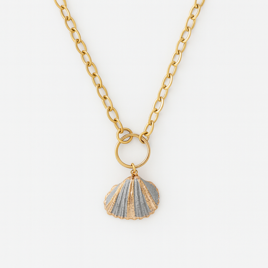NERIDA Shell O Ring Choker Gold