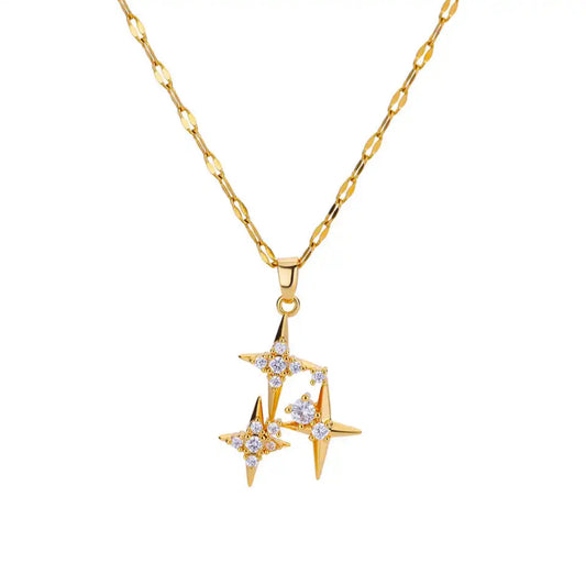 TRIO Star Pendant Necklace Gold