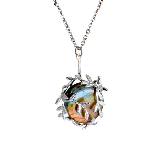 WILD BLOOM Labradorite Leaf Pendant Necklace Silver