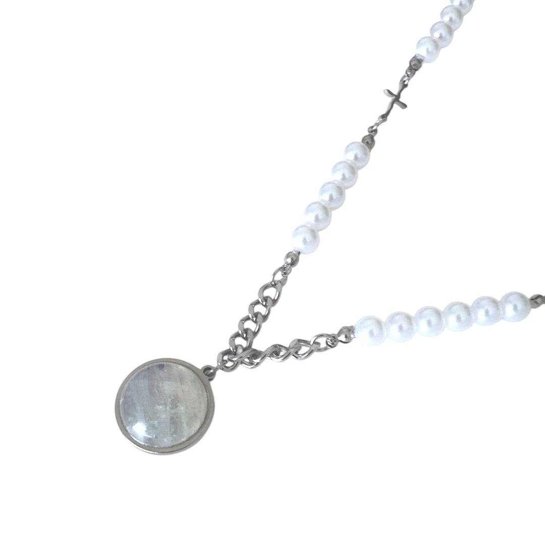 LUNAR DRIFT Rainbow Moonstone Cuban Chain & Pearl Necklace