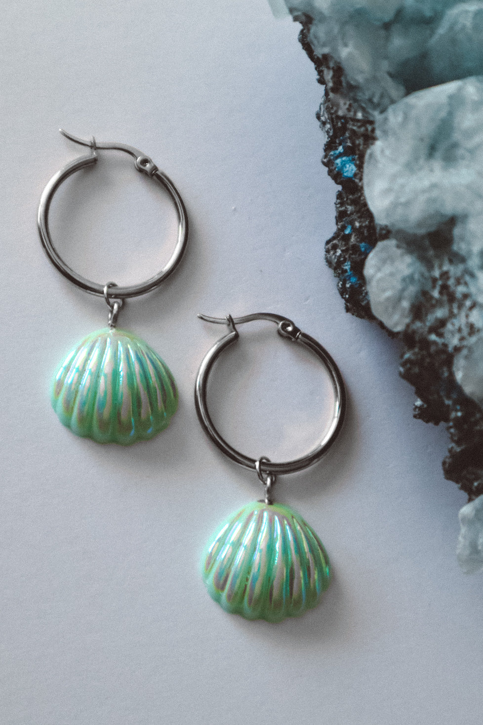Seashell Aura Earrings - Green / Silver