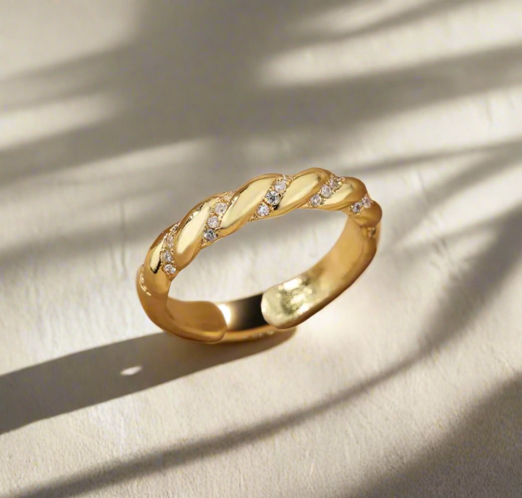 Bague torsadée en zircon GENNA en or