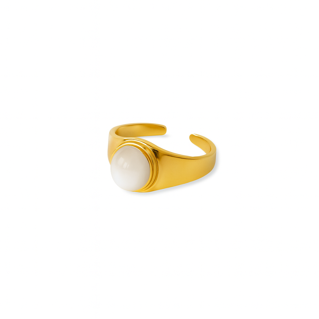 SELENE Rainbow Moonstone Ring Gold