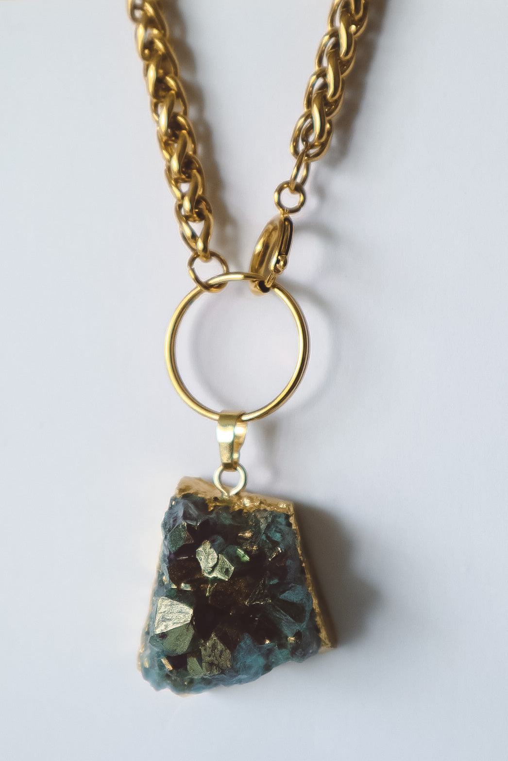 Collier Titane Quartz X Macramé Noir