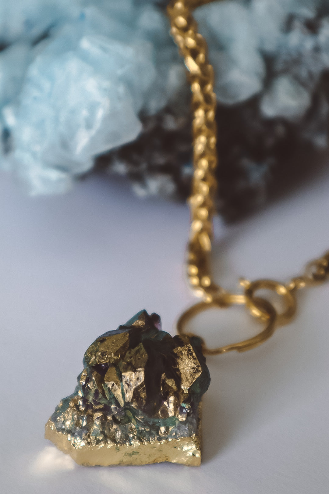 Collier Titane Quartz X Macramé Noir