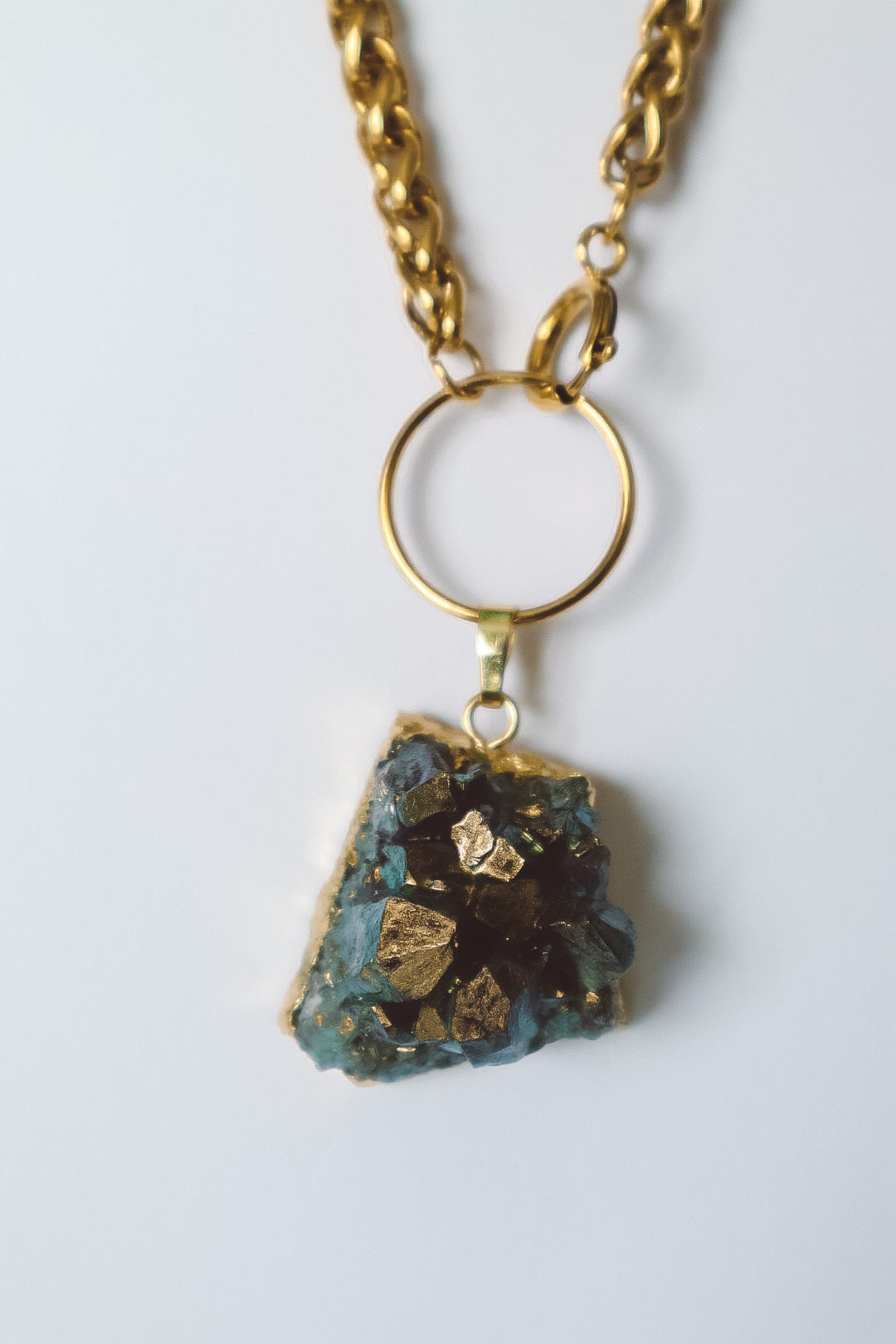 Collier Titane Quartz X Macramé Noir