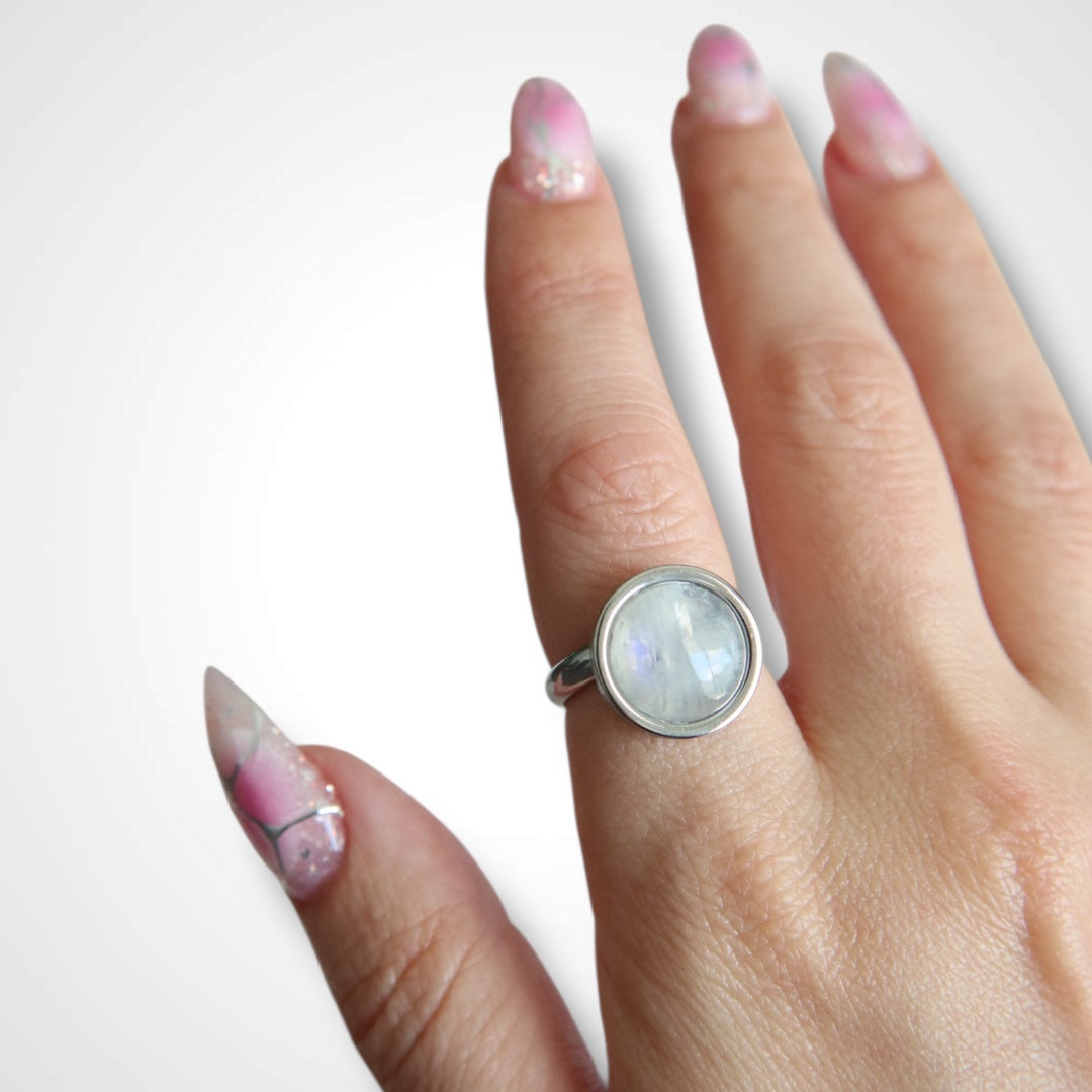 CHHOTA Rainbow Moonstone Ring Silver