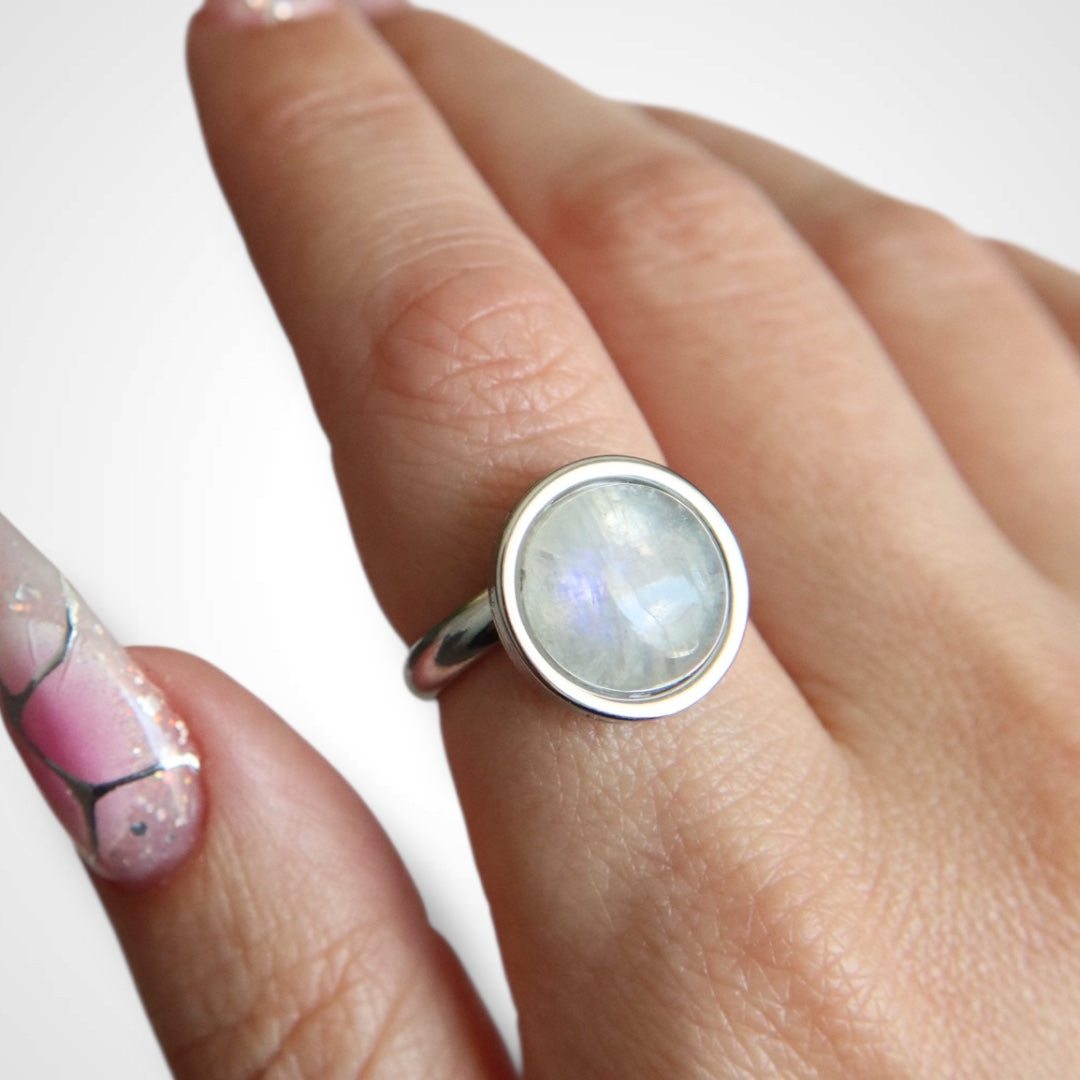 CHHOTA Rainbow Moonstone Ring Silver