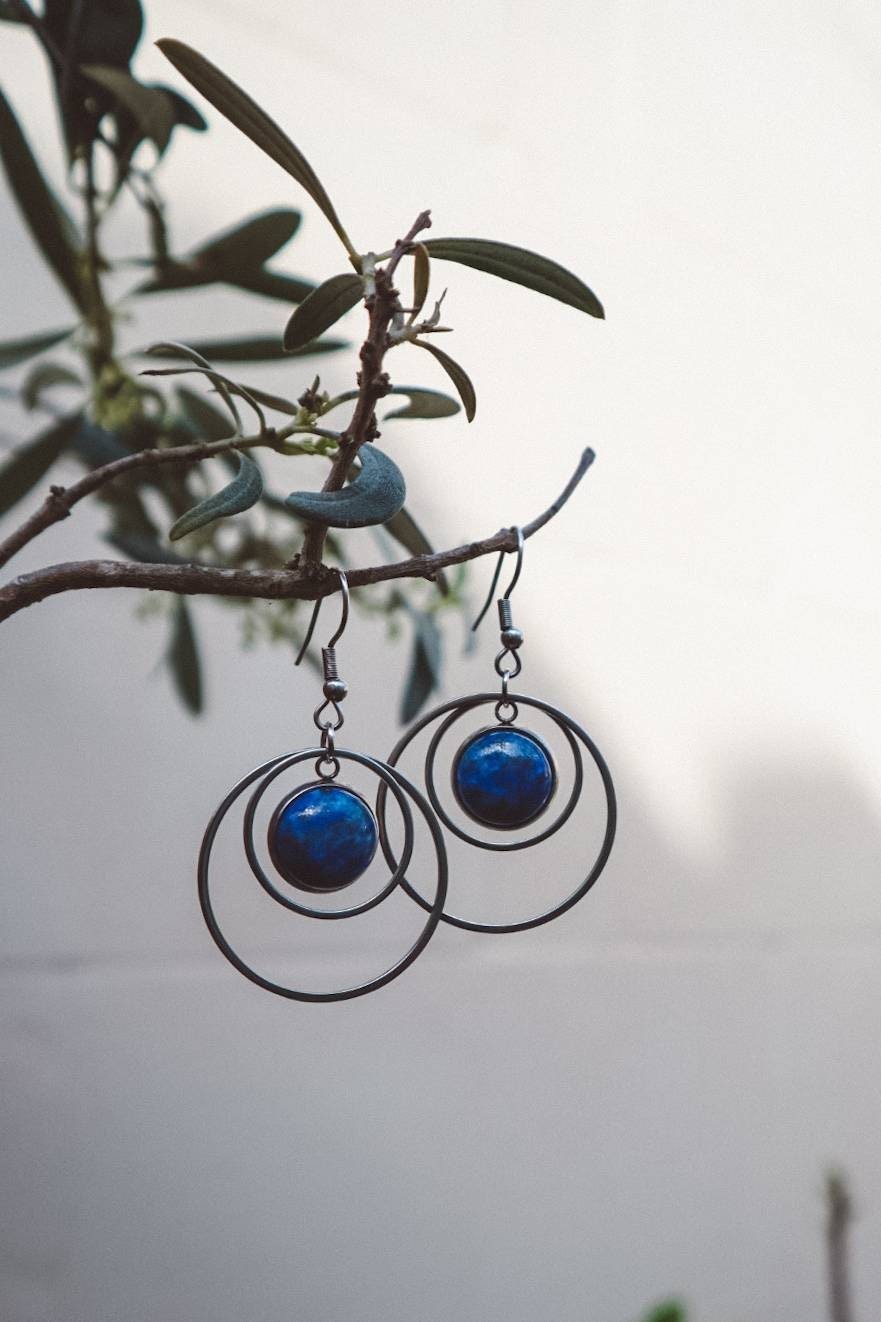 ANETHA Lapis Lazuli Hoop Earrings Silver - s o l i s t i a l