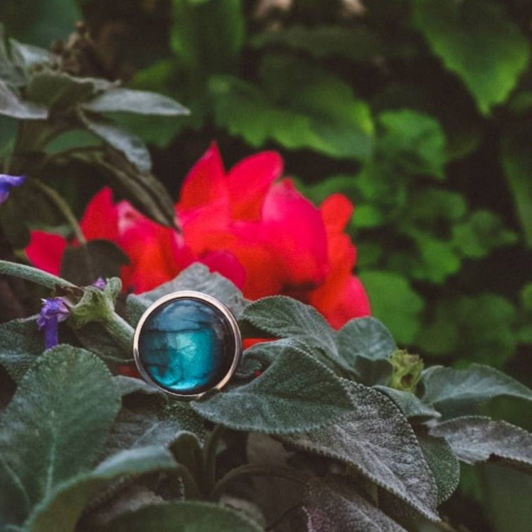 AYA Blue Labradorite Statement Ring Silver - s o l i s t i a l