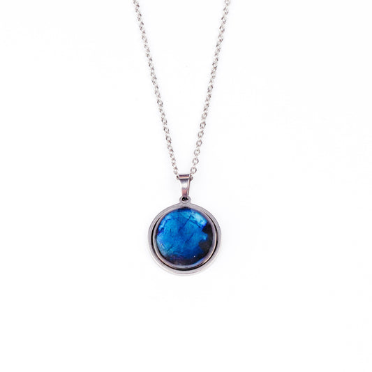 SAYA Blue Labradorite Pendant Necklace - Silver