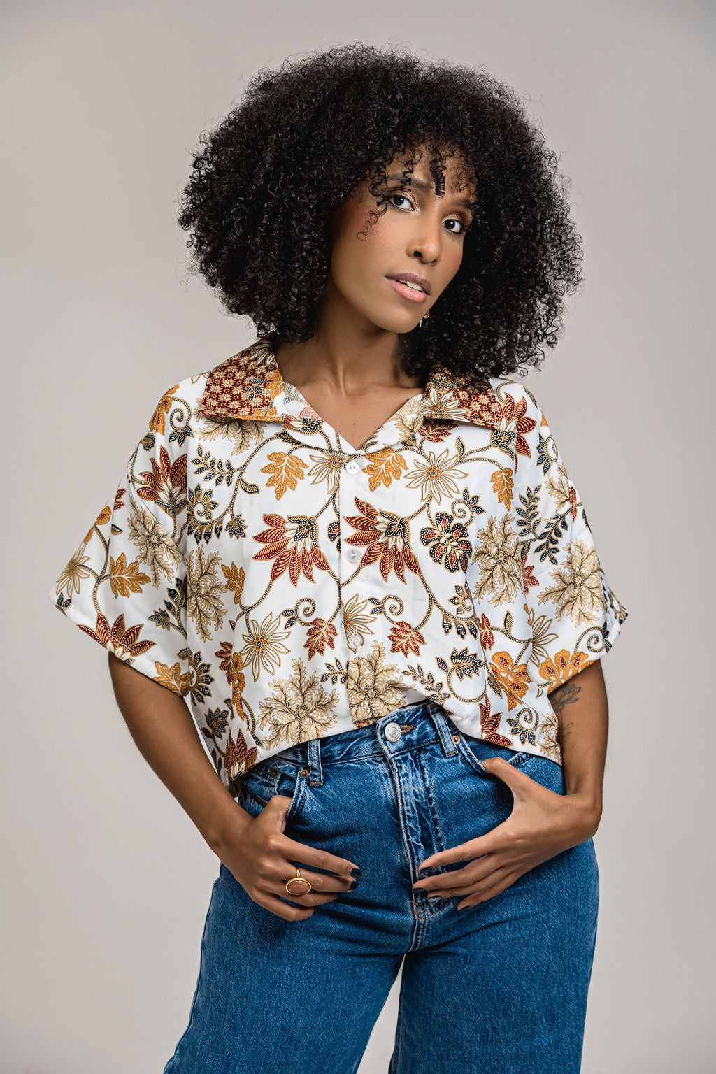 White Gold Floral Silk Shirt Crop Top Womens