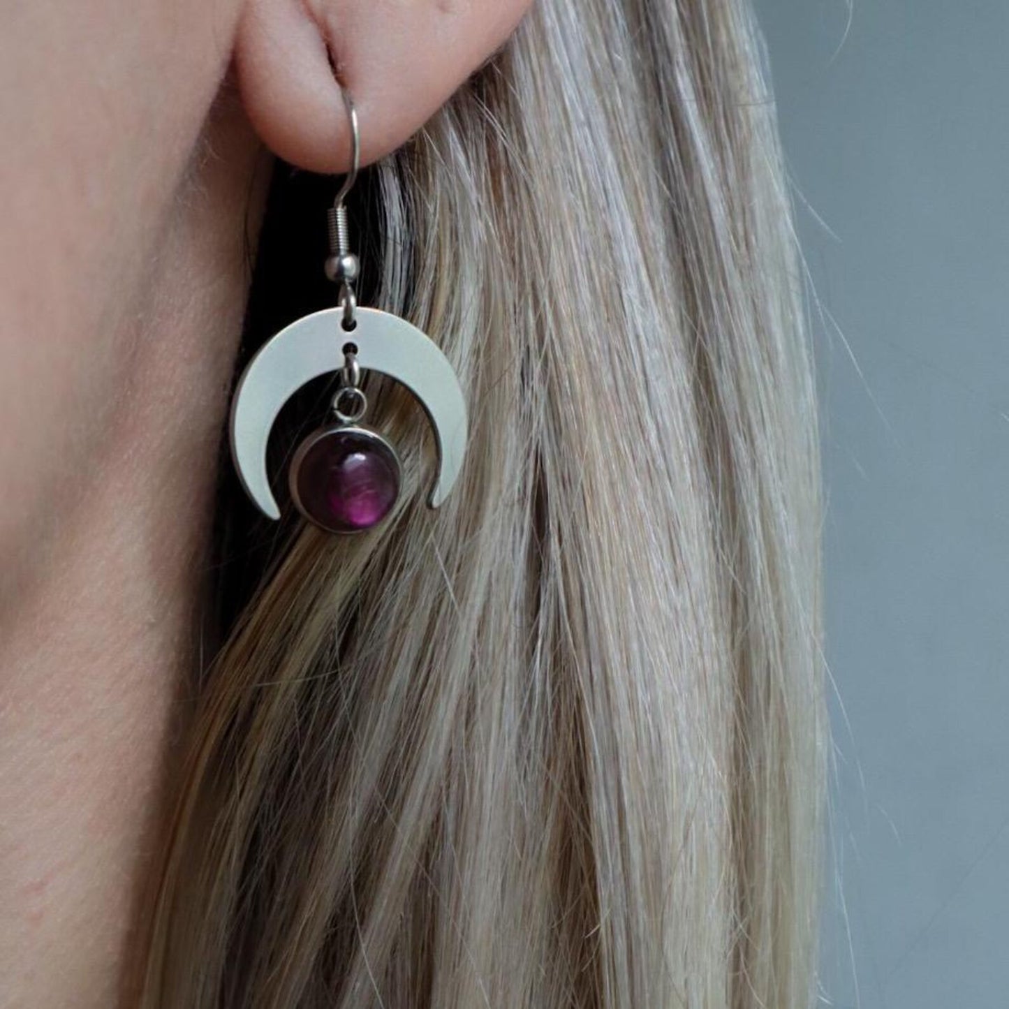 MOON SHADOW Purple Labradorite Earrings Gold