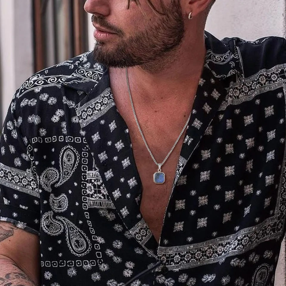 Collier chaîne à pendentif en lapis-lazuli - Or