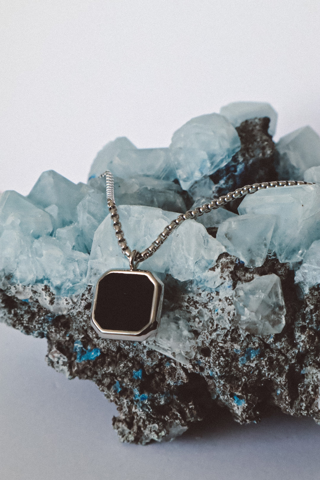 Collier Chaîne Pendentif En Émail - Argent
