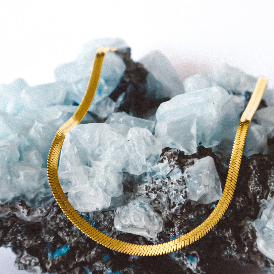 Halbmond-Anhänger, O-Ring, Kielkette, Halsband – Gold
