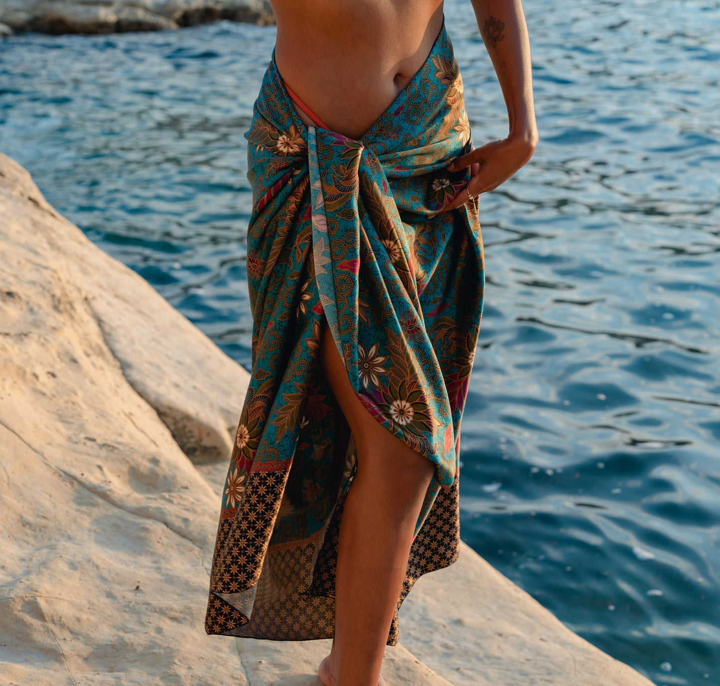 scarf silk, blue floral, silk shawl, bali sarong, bali silk, sarong wrap long, sarong skirt, long sarong wrap , luxury sarongs, sarong clothing, floral silk sarong, floral sarong, beach wrap, beach cover up, , beach sarong wrap, how to tie a sarong,