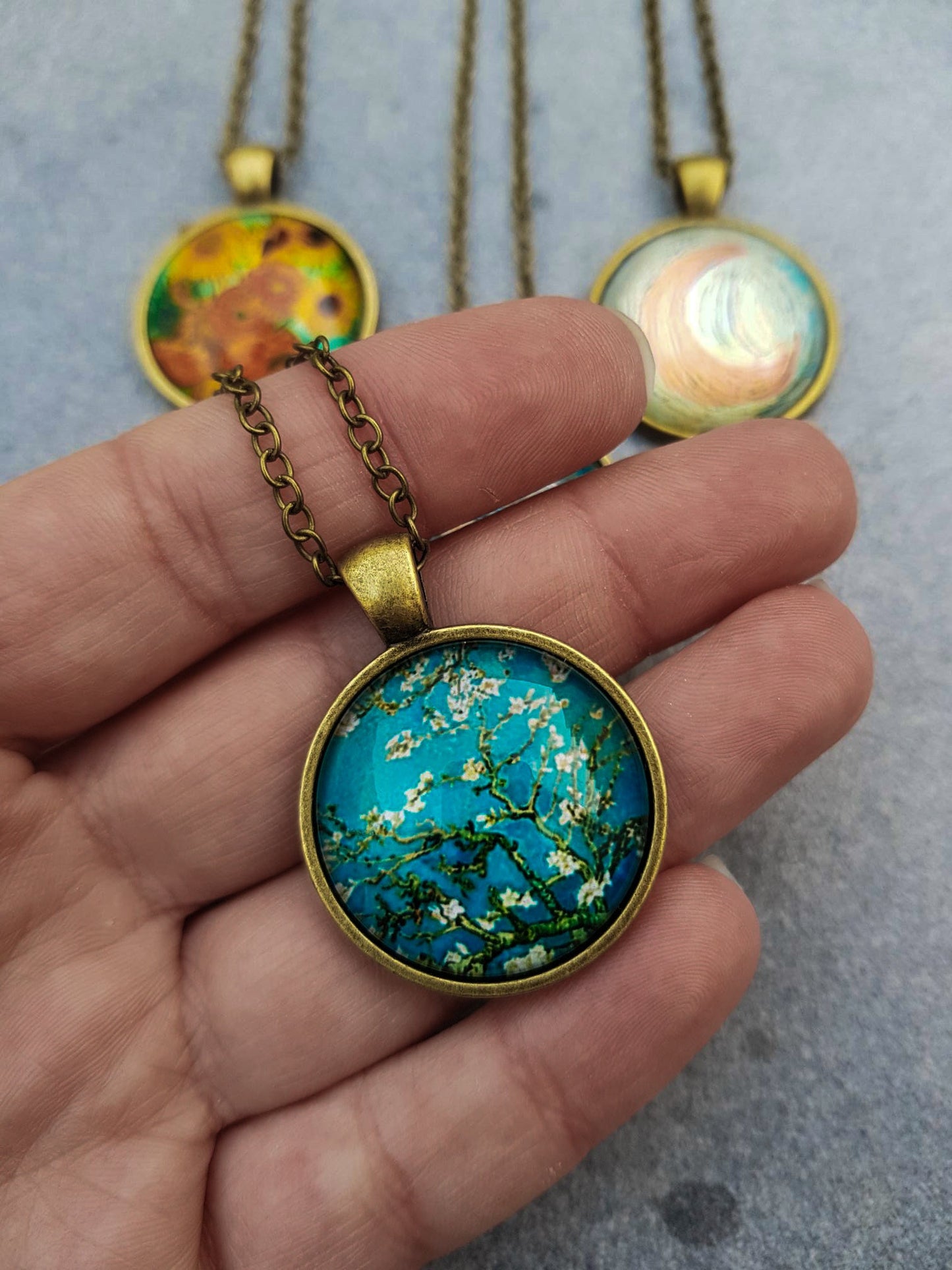 RELIC Vincent Van Gogh Art Prints Pendant Necklaces Bronze