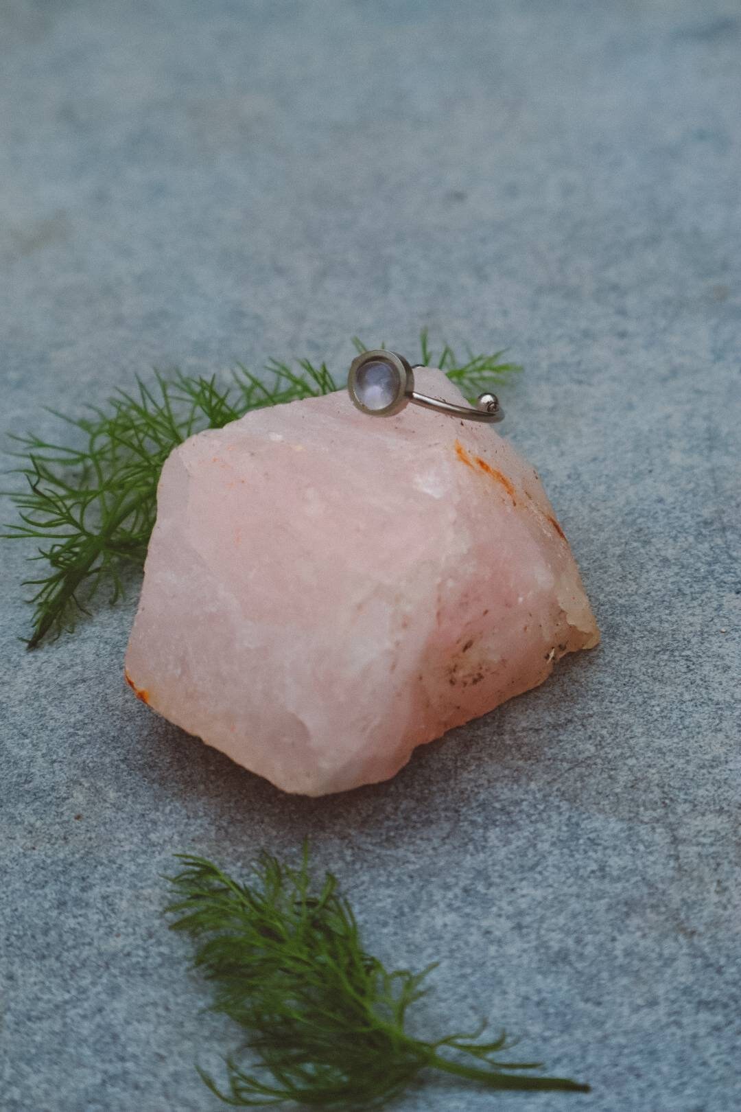 ODESSA Moonstone Minimal Ring Silver
