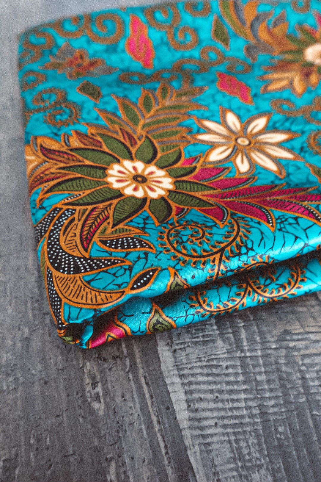 scarf silk, blue floral, silk shawl, bali sarong, bali silk, sarong wrap long, sarong skirt, long sarong wrap , luxury sarongs, sarong clothing, floral silk sarong, floral sarong, beach wrap, beach cover up, , beach sarong wrap, how to tie a sarong,