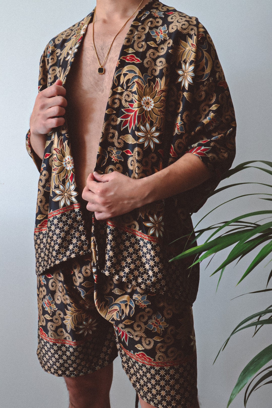 Black Gold Floral Silk Kimono Shorts Set Mens - Lotus