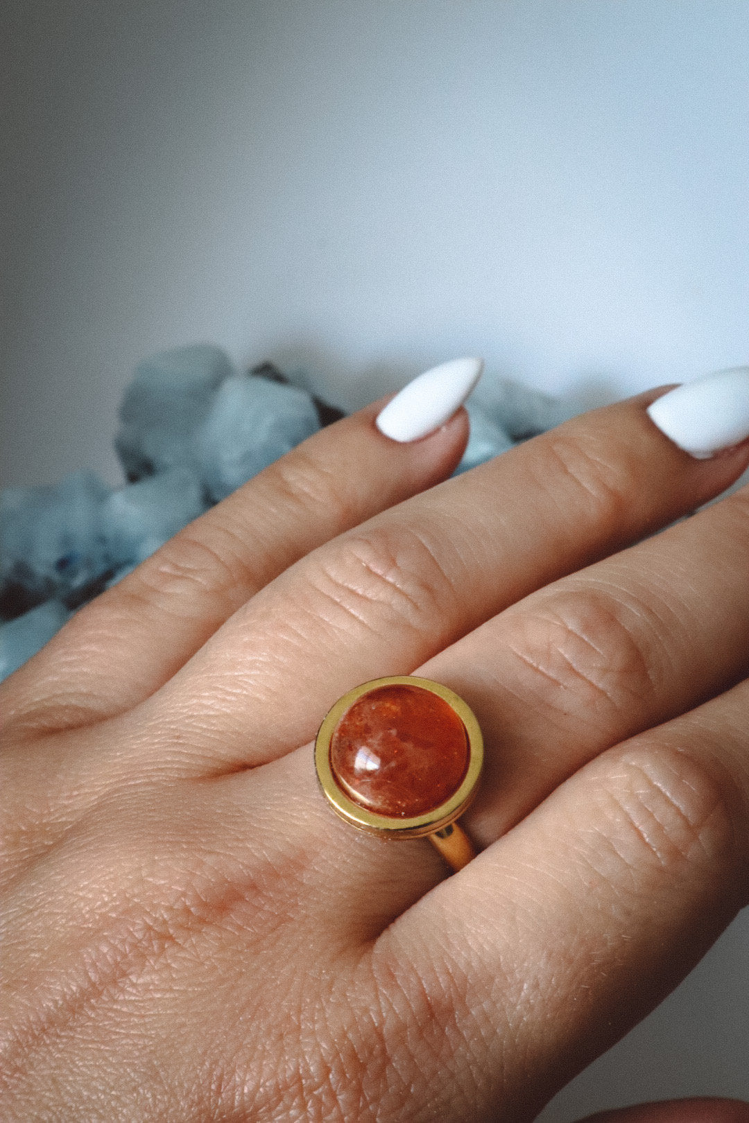 sunstone ring, sunstone jewellery, sunstone jewelry, gold orange sunstone ring, round natural sunstone ring