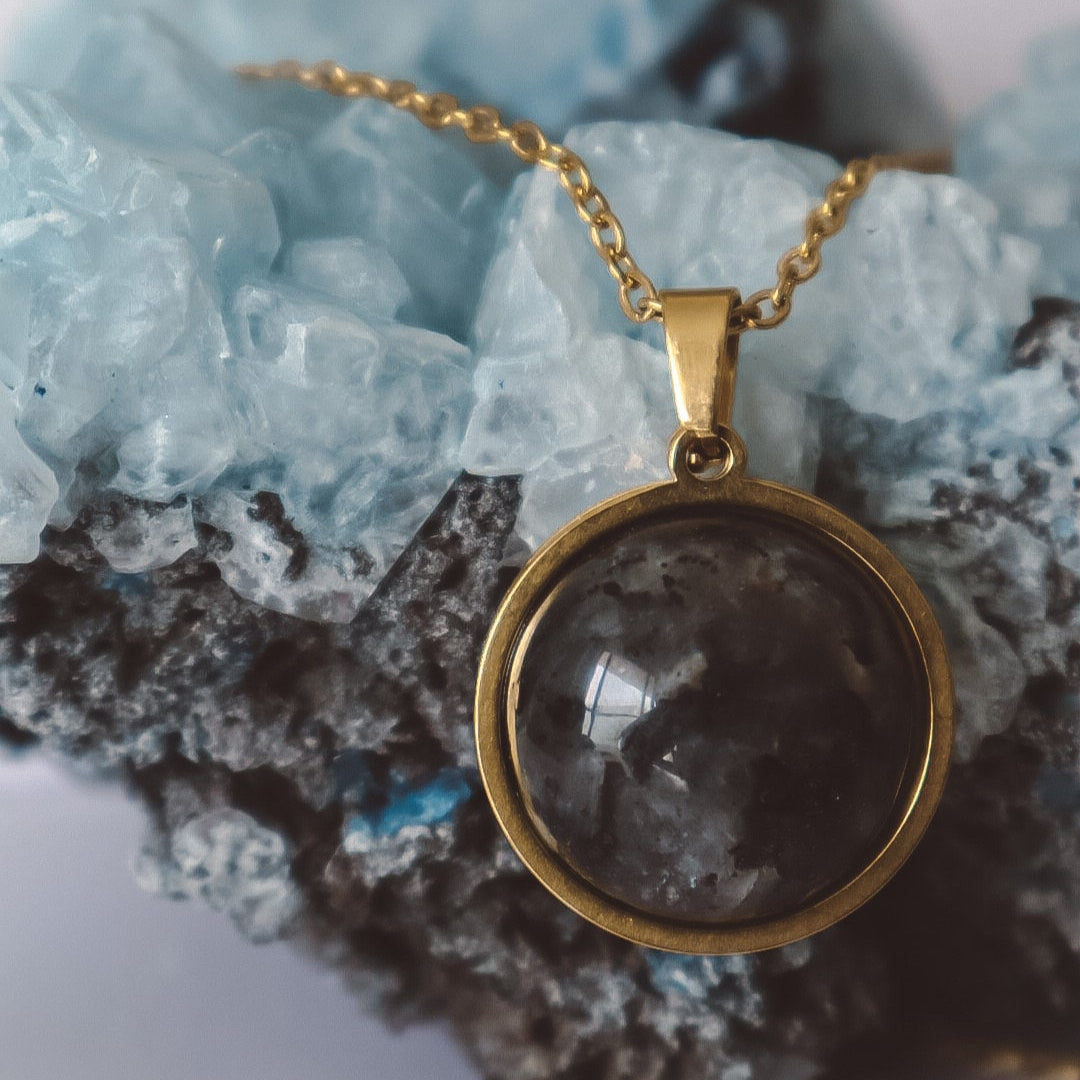 Larvikite Pendant Necklace - Gold
