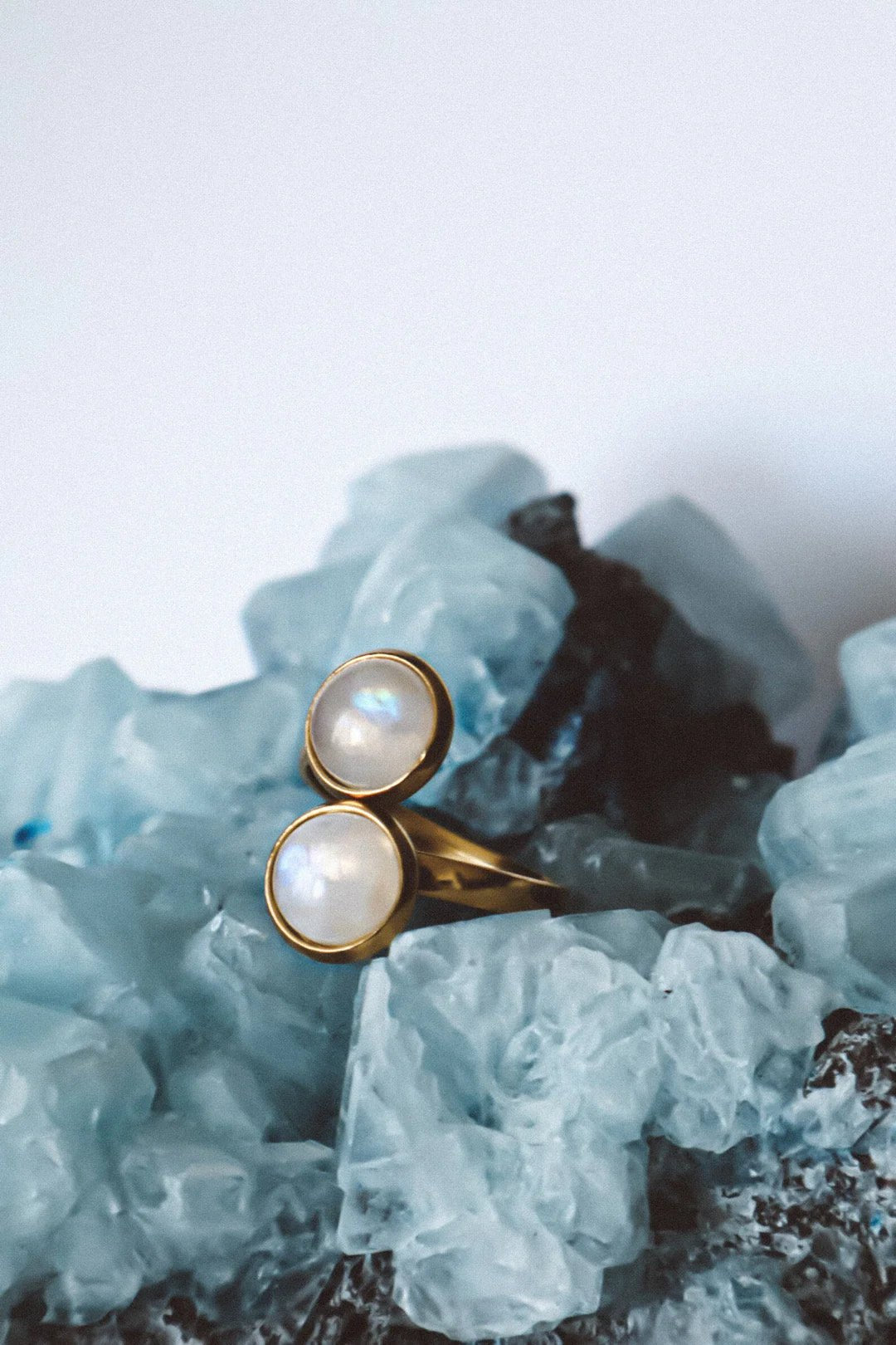 Moonstone Meaning: Exploring the Spiritual Meaning and its Suitability - s  o  l  i  s  t  i  a  l