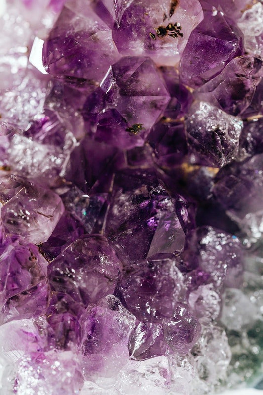 Unveiling Nature's Hidden Art: Scotland's Enigmatic Amethyst Caves and Walls - s  o  l  i  s  t  i  a  l