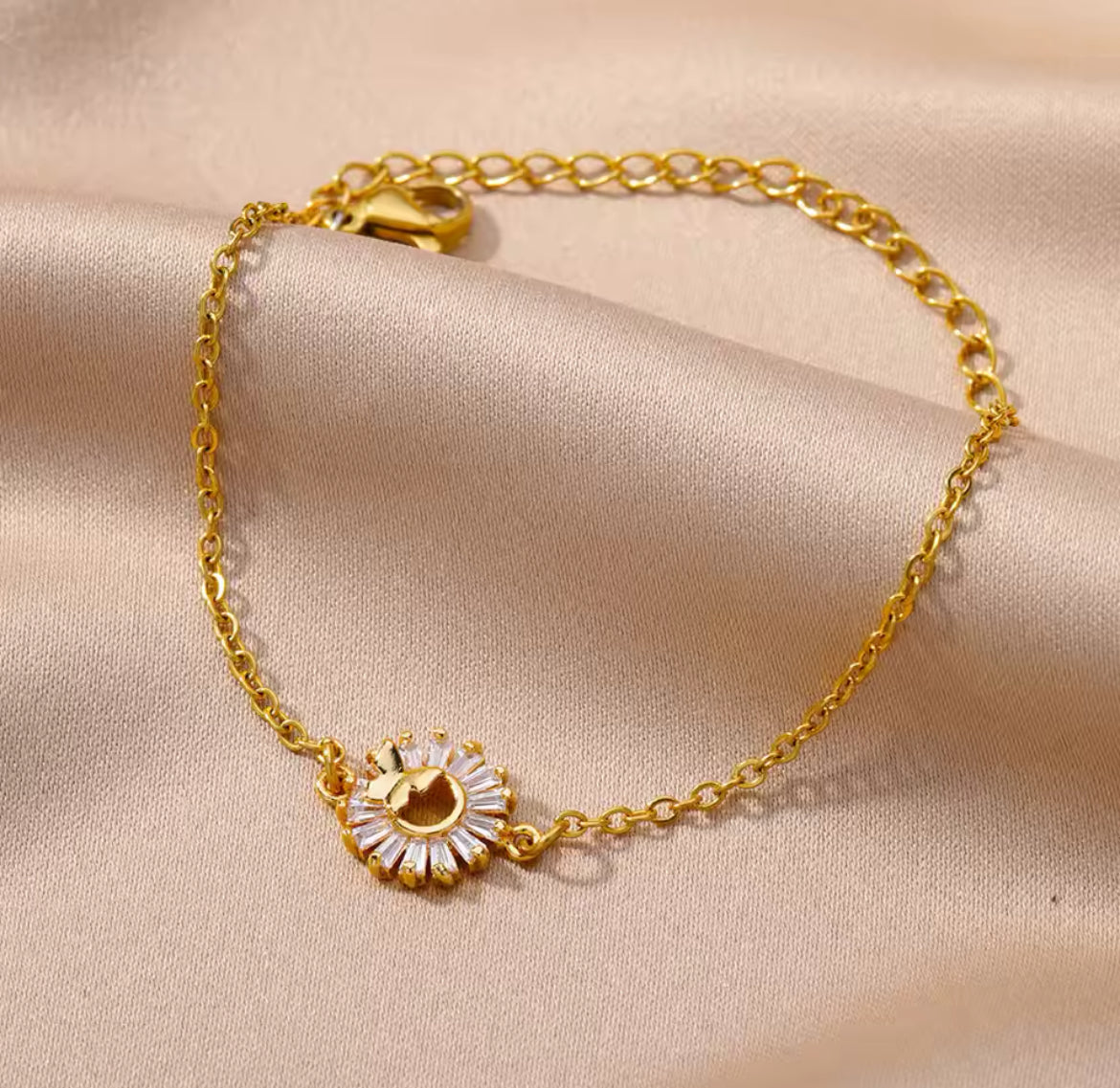 SUNFLOWER Dainty Chain Bracelet Gold