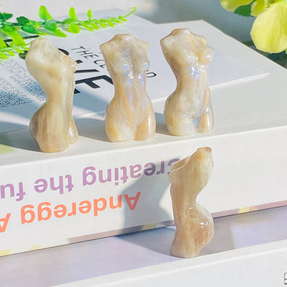 DIVINE Natural Moonstone Female Ornament