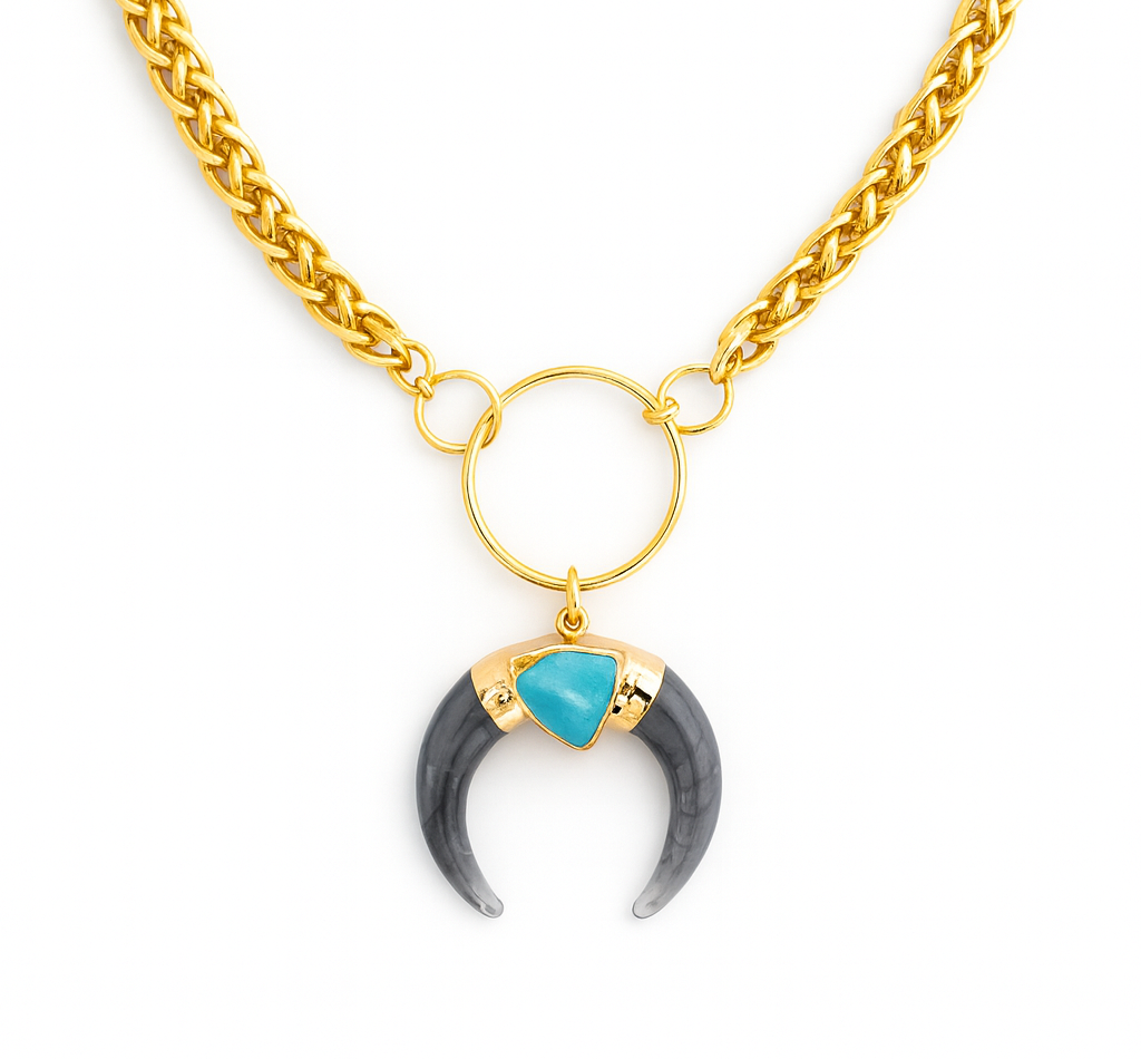 Collier ras du cou avec anneau en corne