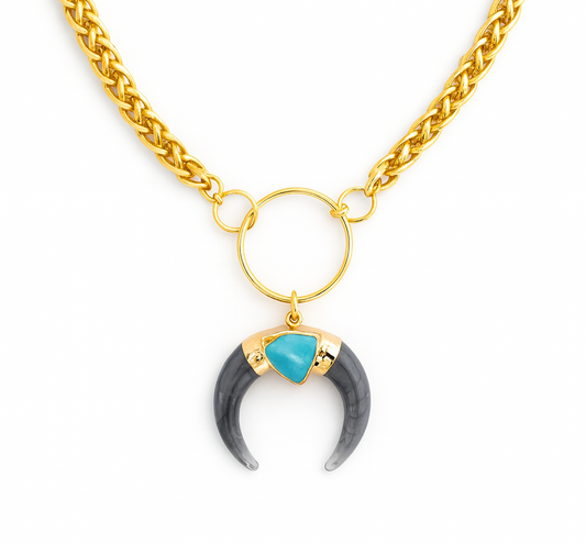 Collier ras du cou avec anneau en corne