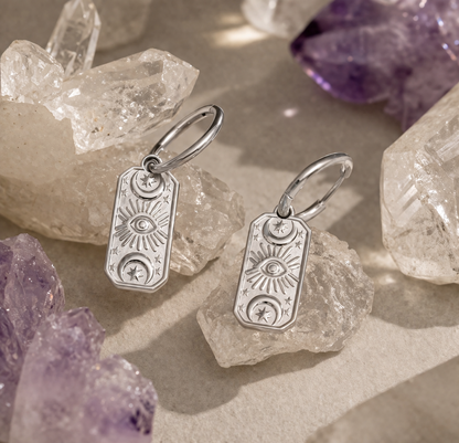 Boucles d'oreilles créoles pendantes en argent avec breloque mauvais œil LUNAR GAZE