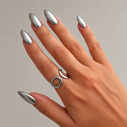 EIRA Sculptural Ring Silver