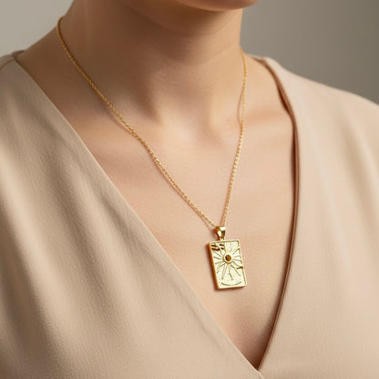 SUNSCAPE Sun Tarot Card Charm Pendant Necklace Gold