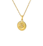 Carica l&#39;immagine nel visualizzatore di Gallery, QAMAR Crescent Moon Zircon Necklace Gold
