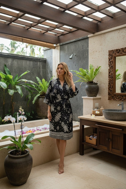 Black White Floral Silk Kimono