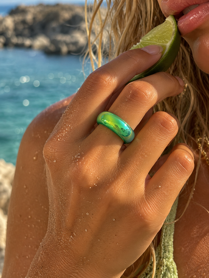 AVI Iridescent Acrylic Ring 7 Colours