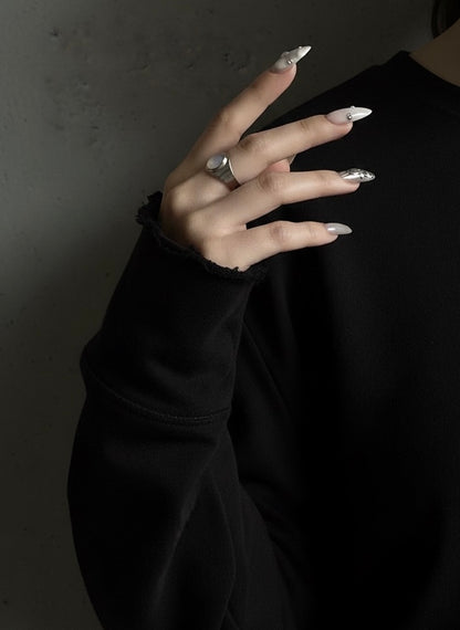 Bague SELENE en argent avec pierre de lune arc-en-ciel