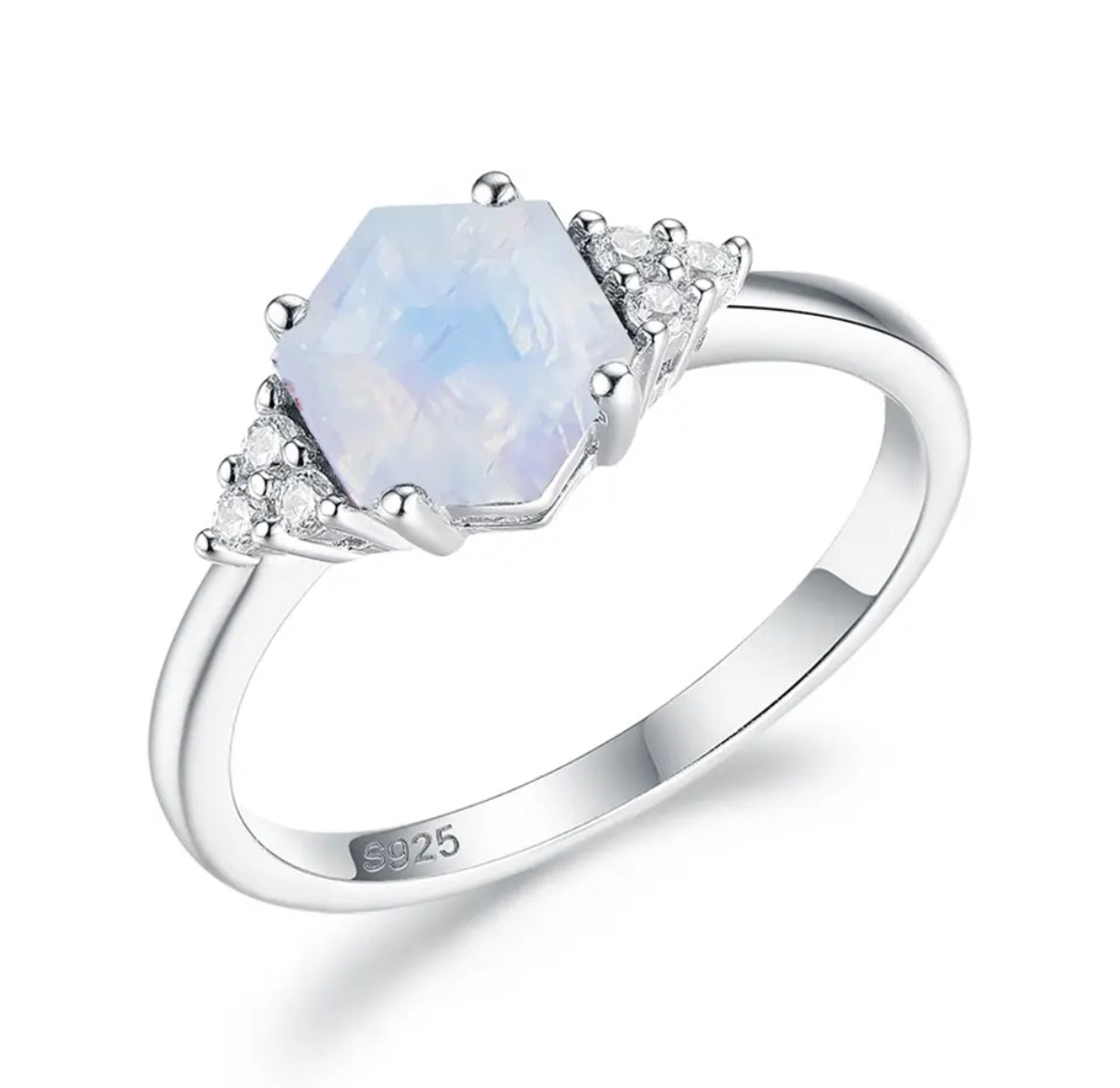 DIVYA Moonstone Ring - 925 Silver