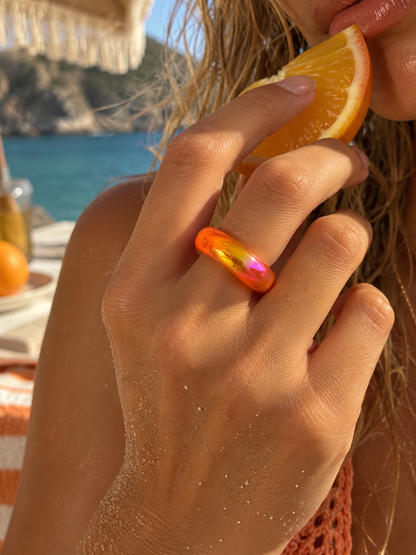 AVI Iridescent Acrylic Ring 7 Colours