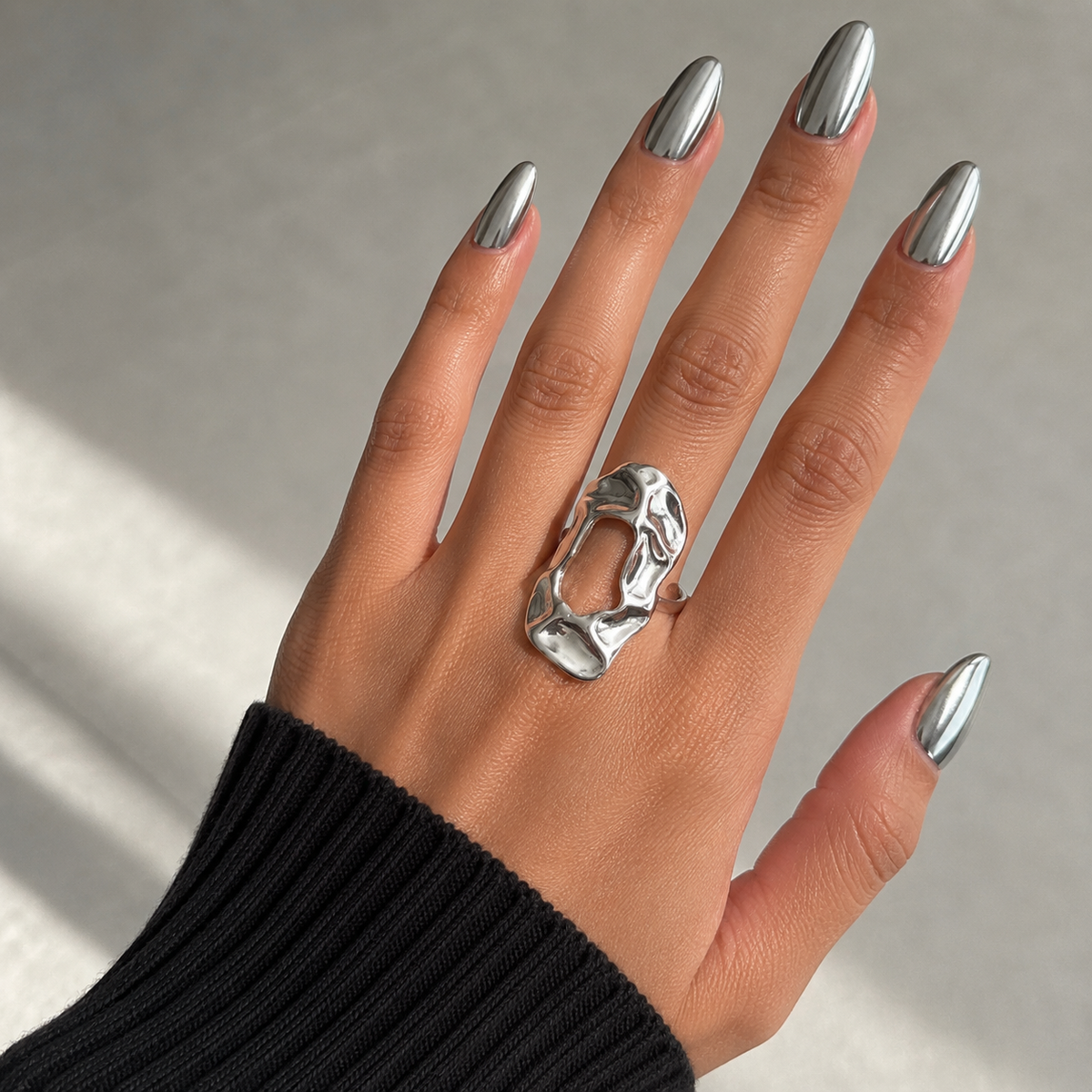 ORA Sculptural Fluid Ring Silver